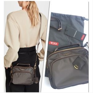 Crossbody Tumi